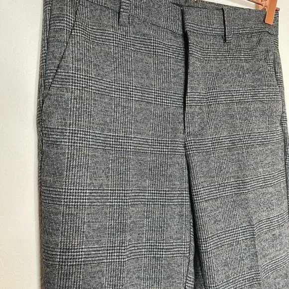‎Zara plaid skinny pants - Picture 3 of 6